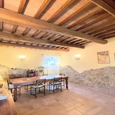 Todi By The Poolsleeps 10exc Poolwalk To Restaurant 05 Kms Todi 5 Kmswifi Hotel 4*