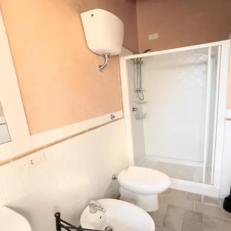 Todi By The Poolsleeps 10exc Poolwalk To Restaurant 05 Kms Todi 5 Kmswifi Petroro